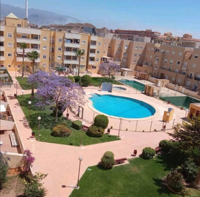 Apartamento Zona Playa En Roquetas Cerca De Bares Restaurantes Y Centro Comercial 로쿠타스드마르 외부 사진